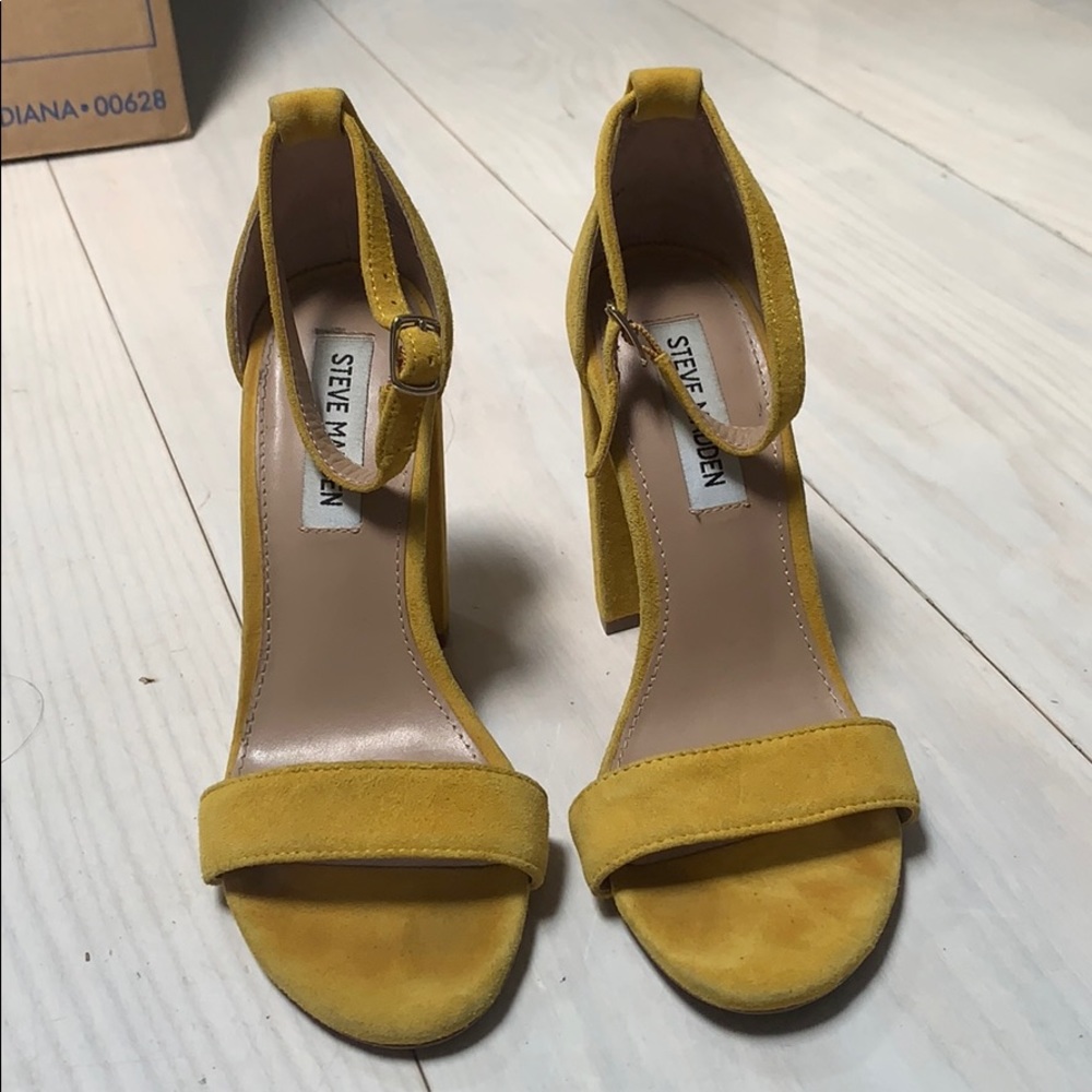 Steve Madden mustard yellow block heel sandal